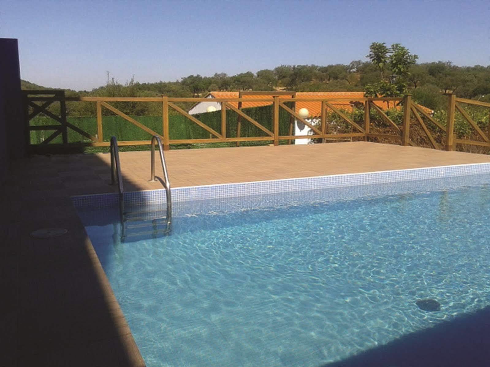 Hotel Balneario Fuentes Del Trampal Carmonita 外观 照片